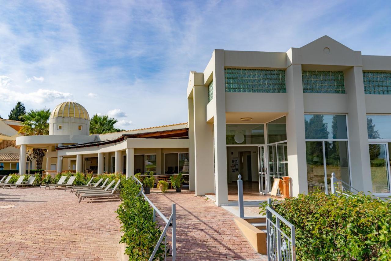 קאבוס Olympion Village מראה חיצוני תמונה